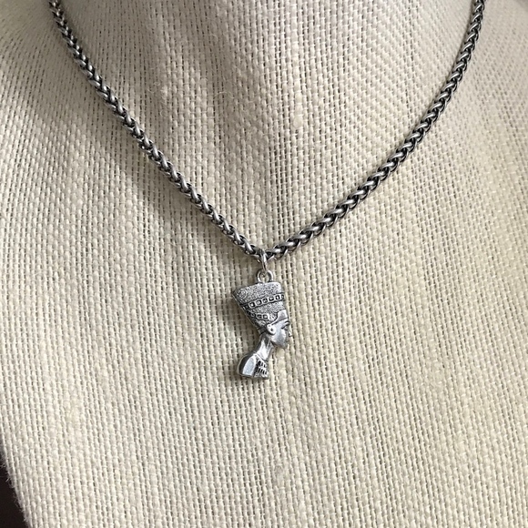 Silver Nefertiti Chain - Picture 1 of 2